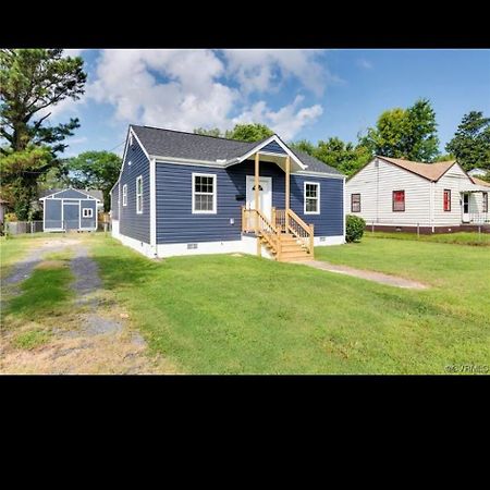 Cozy Newly Renovated House Villa Petersburg Exterior photo